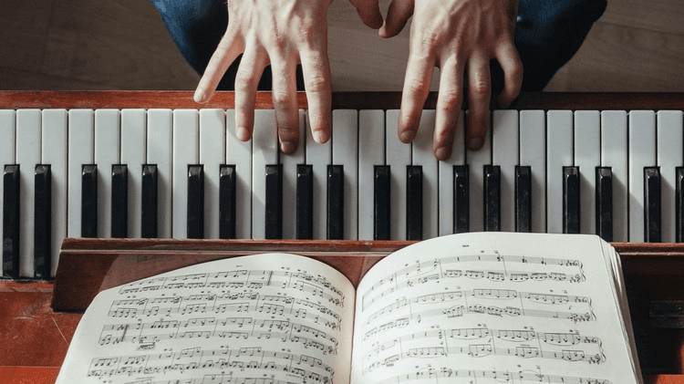 How to Read Notes in Piano Sheet Music