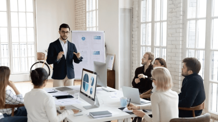 How to Present Your Thoughts Smoothly, Clearly, and Powerful